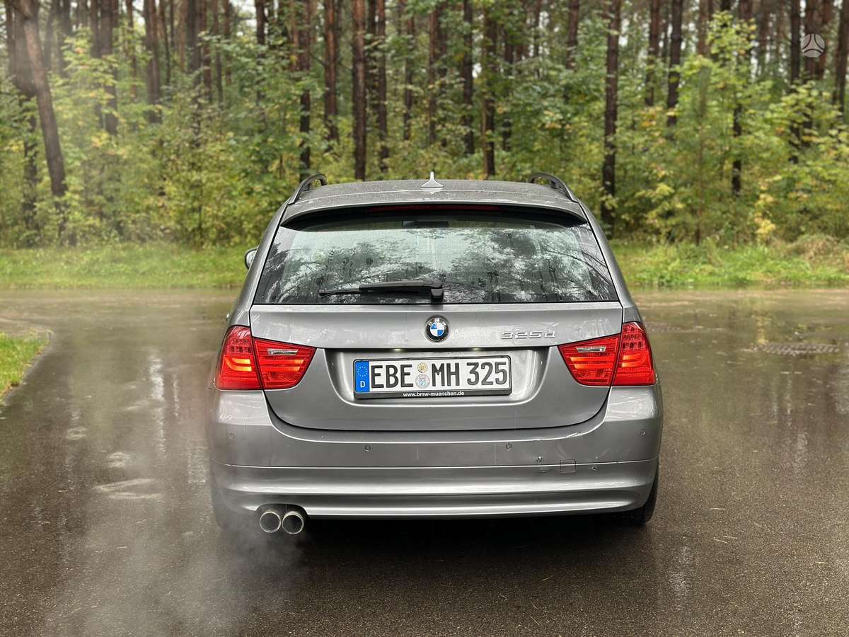 BMW 325, 3.0 l., Универсал