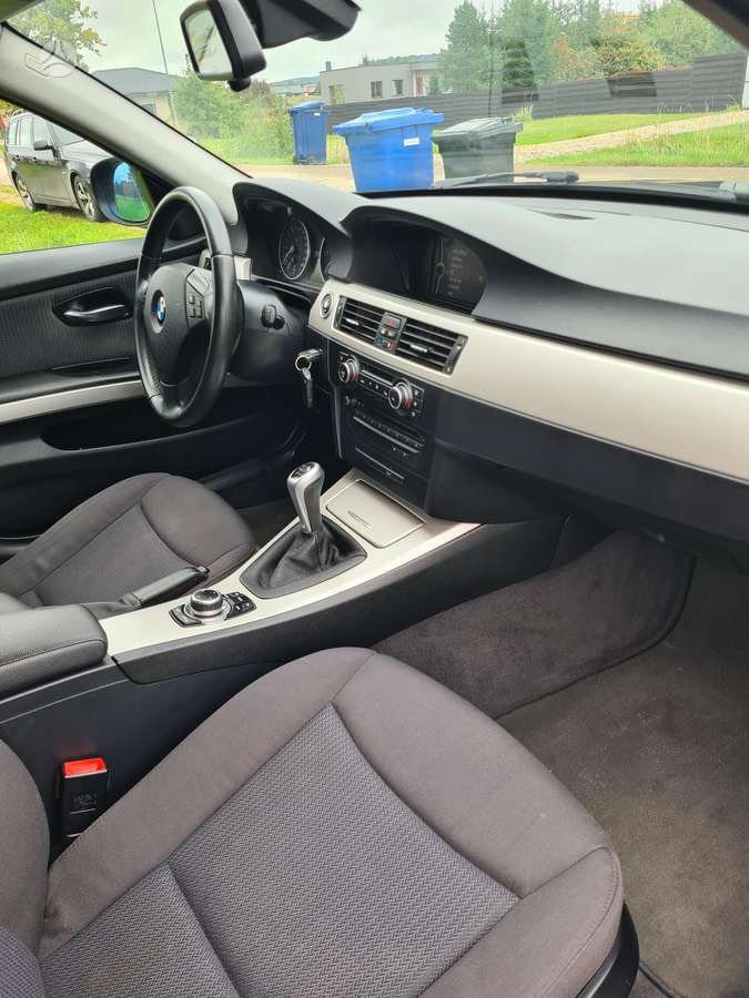 BMW 318, 2.0 l., Универсал