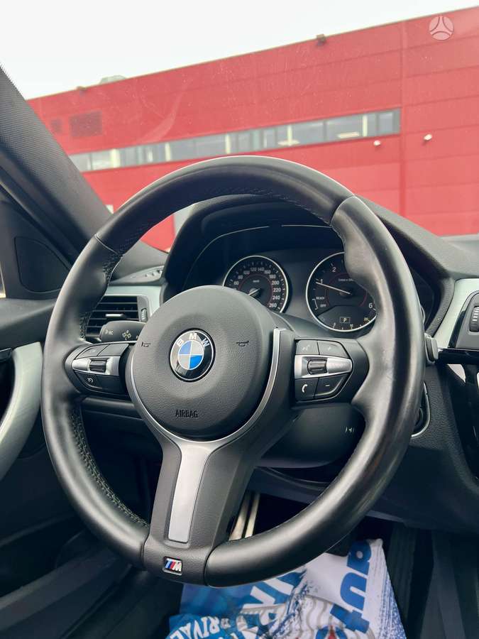 BMW 320, 2.0 l., wagon