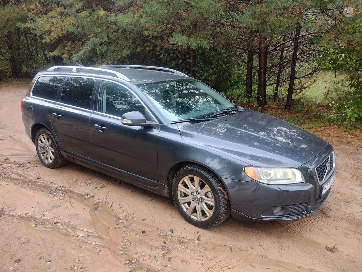 Volvo V70, 2.4 l., wagon