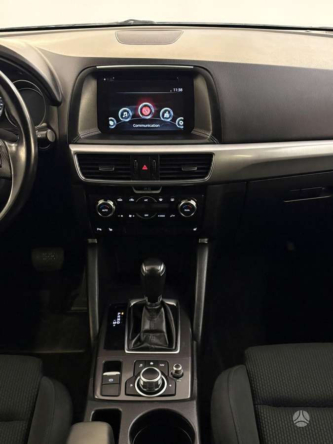 Mazda CX-5, 2.2 l., off-road / crossover
