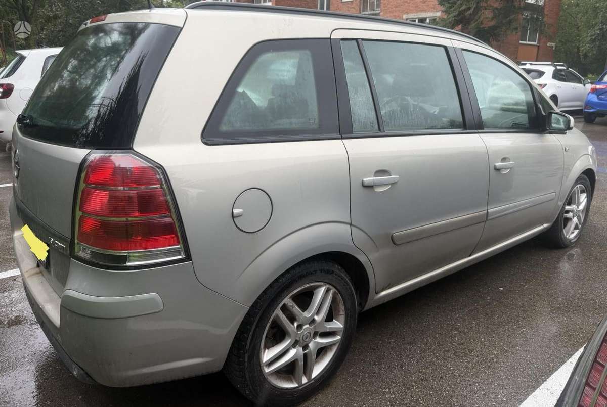 Opel Zafira