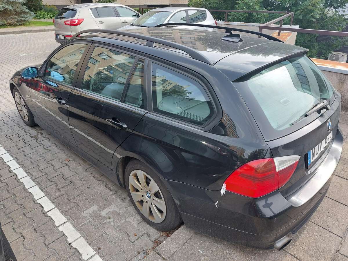 BMW 320, 2.0 l., wagon