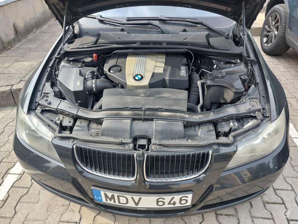 BMW 320, 2.0 l., wagon