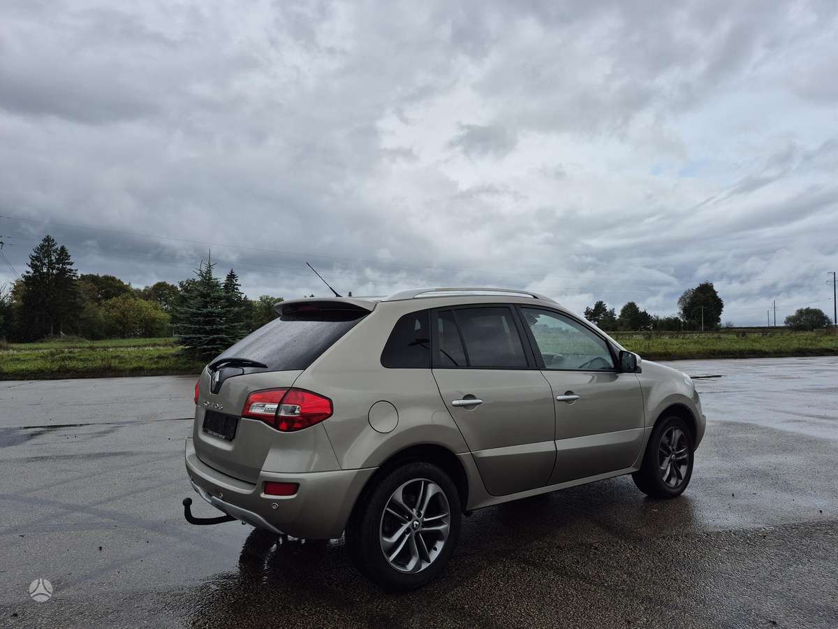 Renault Koleos, 2.0 l., off-road / crossover