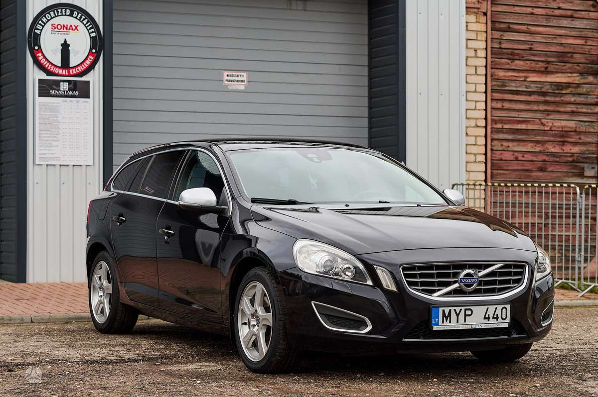 Volvo V60, 2.0 l., Универсал