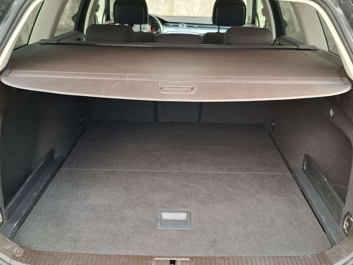Volkswagen Passat, 2.0 l., Универсал