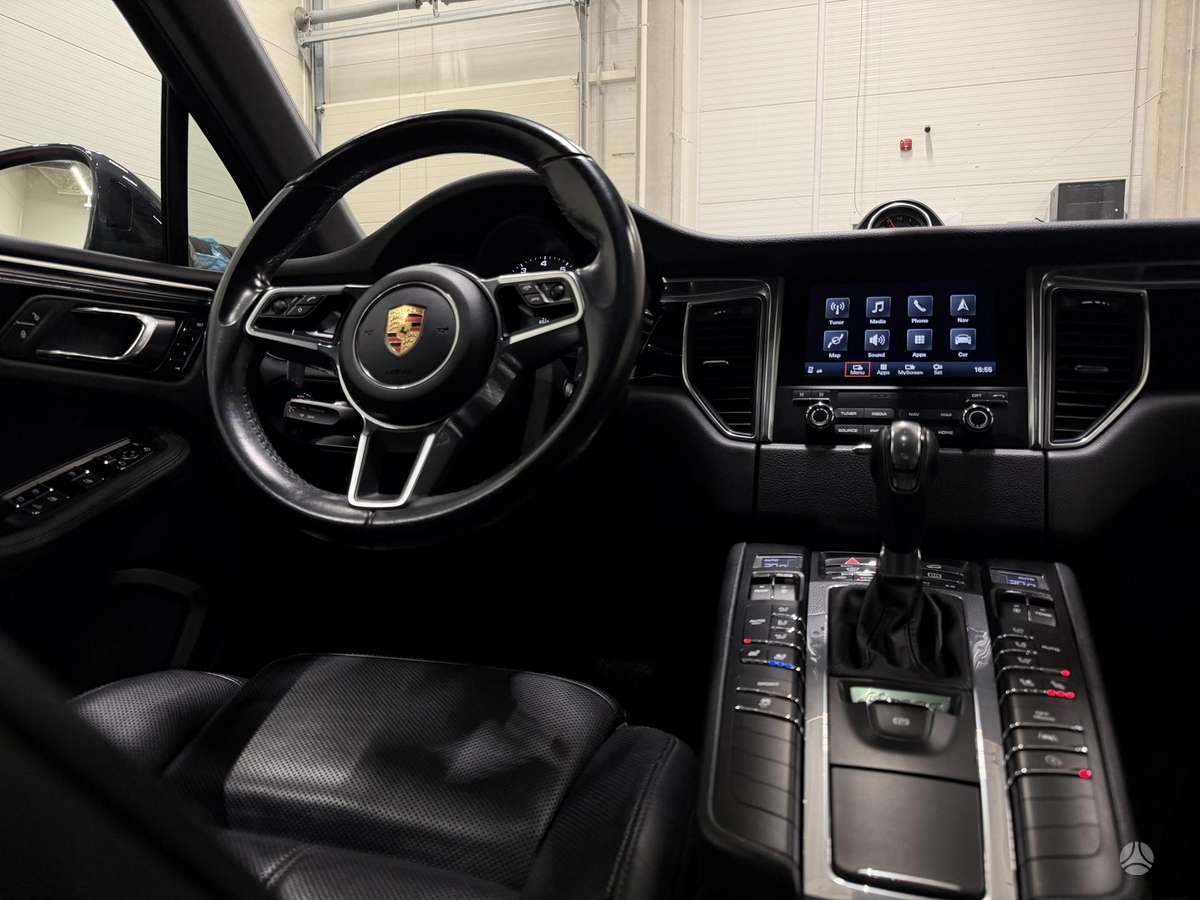 Porsche Macan, 2.9 l., Внедорожник / Кроссовер