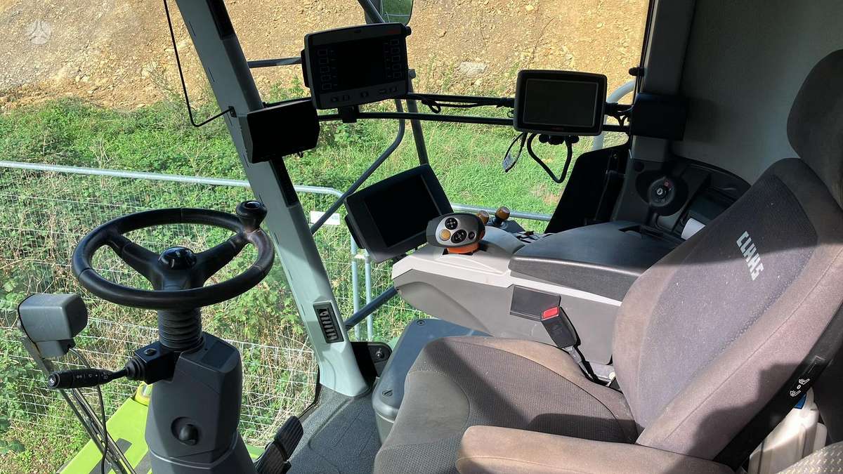 Claas Lexion 760T 4WD, combine harvesters