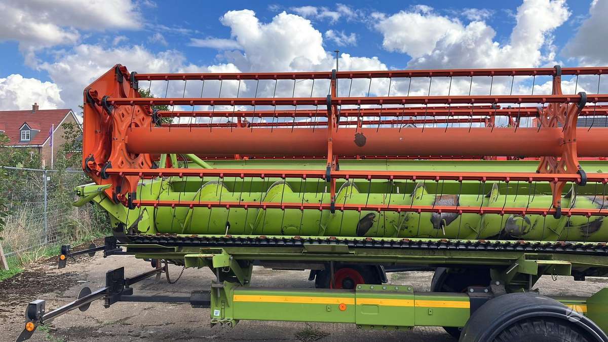 Claas Lexion 760T 4WD, combine harvesters