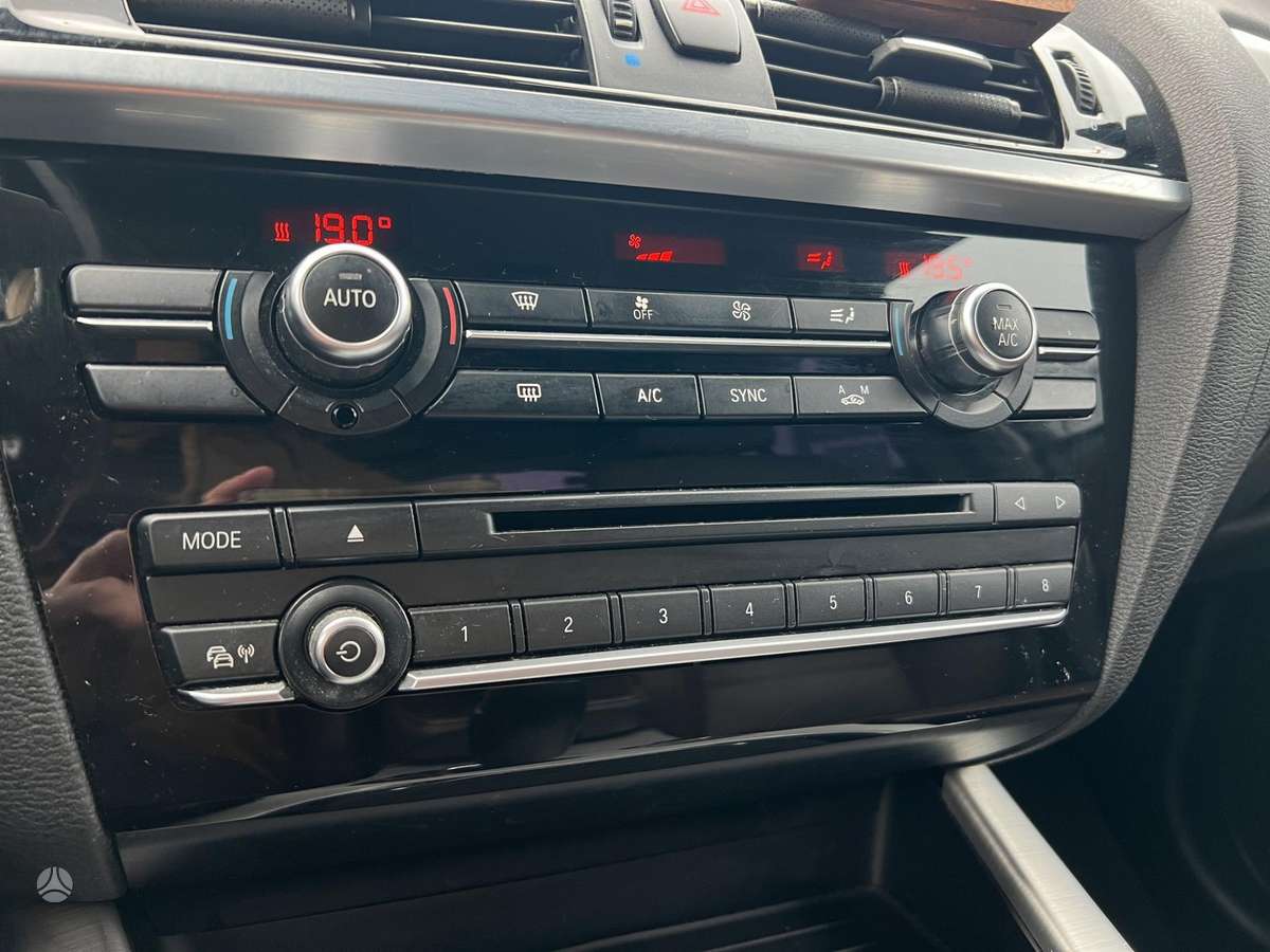 BMW X4, 2.0 l., Внедорожник / Кроссовер