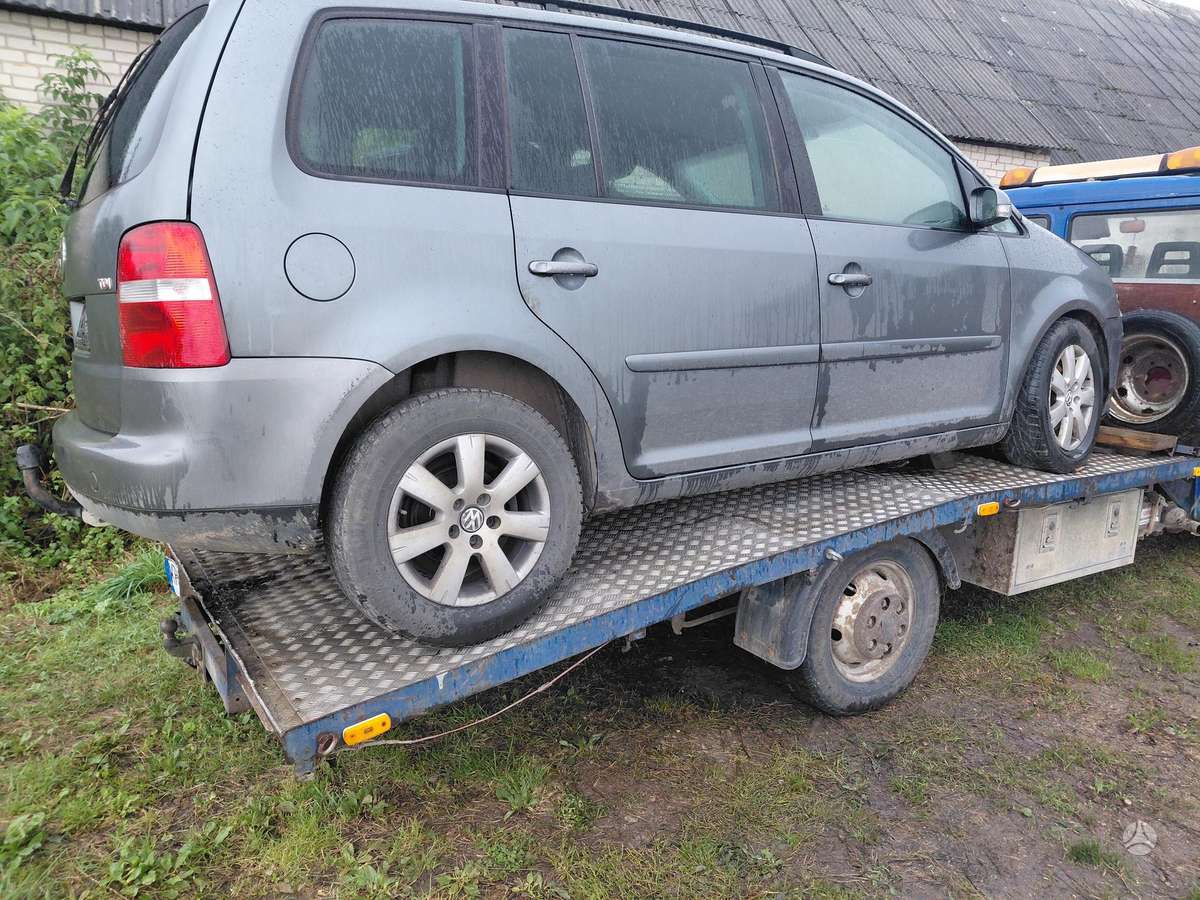 Volkswagen Touran, Hhh, Dalimis