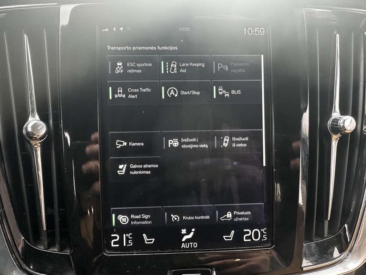 Volvo S90, 2.0 l., Седан