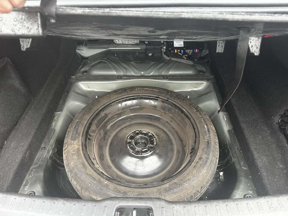 Volvo S90, 2.0 l., Седан