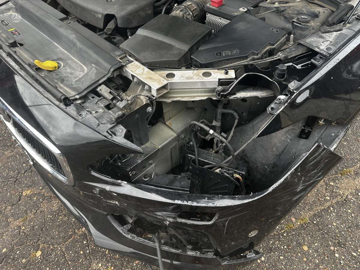 Volvo S90, 2.0 l., Седан