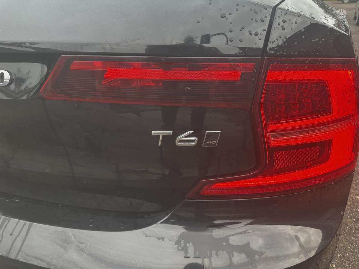 Volvo S90, 2.0 l., Седан