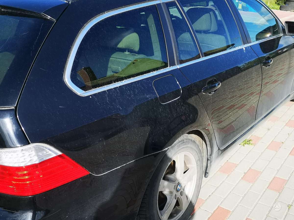 BMW 520, 2.0 l., wagon
