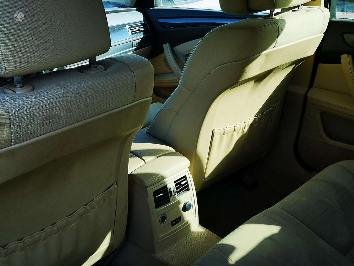 BMW 520, 2.0 l., wagon
