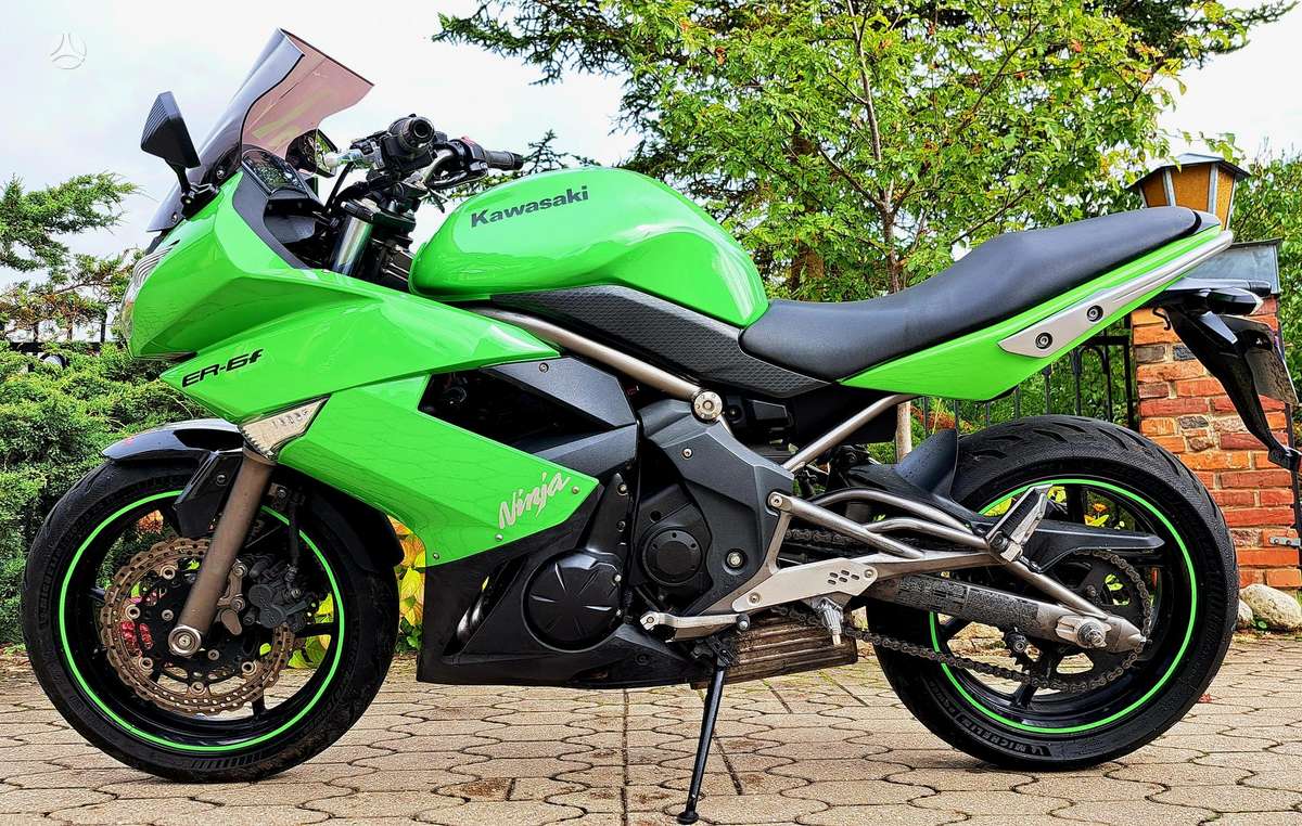Kawasaki ER 650cc, street / classic