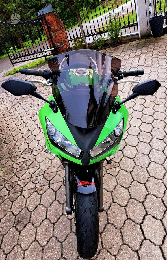 Kawasaki ER 650cc, street / classic