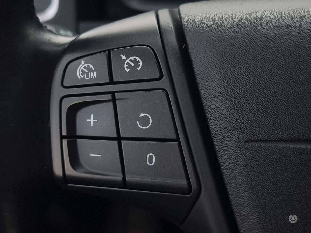 Volvo S60, 2.0 l., Седан