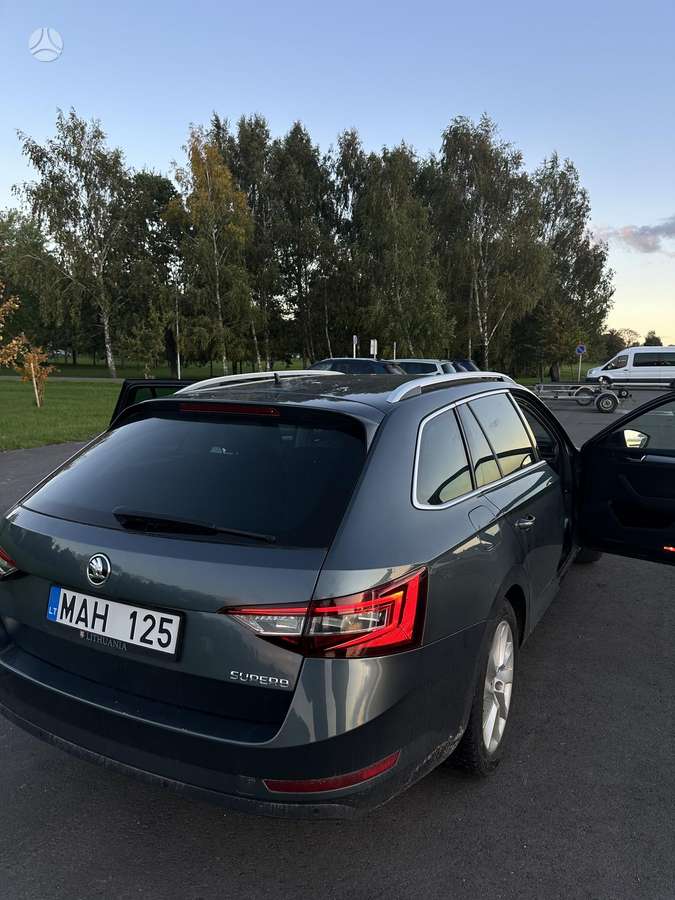 Skoda Superb, 2.0 l., Универсал