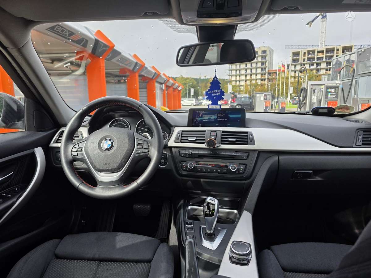 BMW 320, 2.0 l., universalas