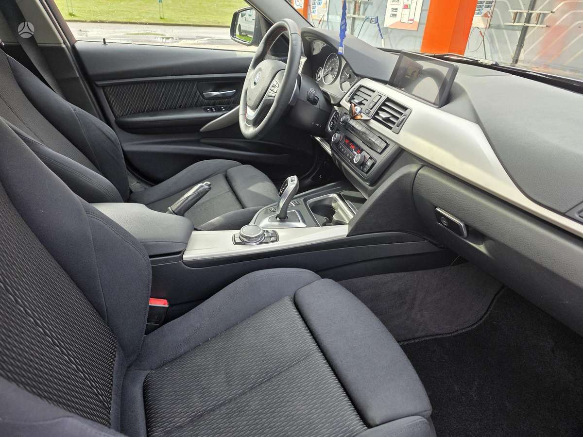 BMW 320, 2.0 l., wagon