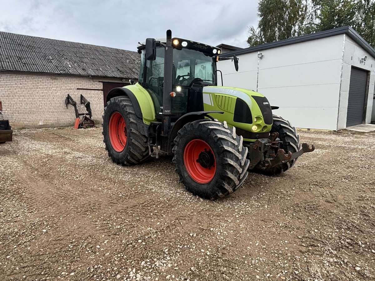 Claas Arion 640, traktoriai