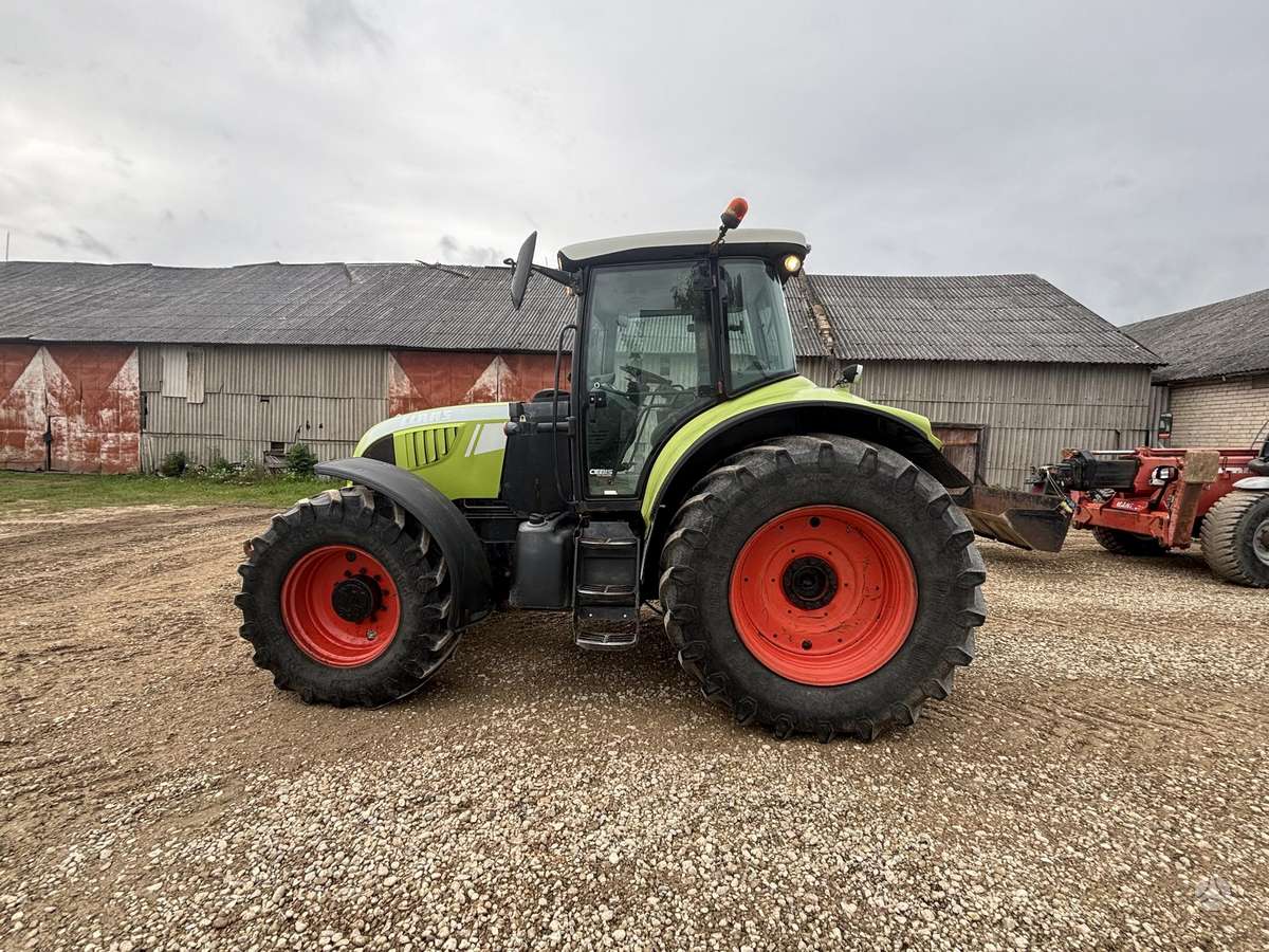 Claas Arion 640, traktoriai