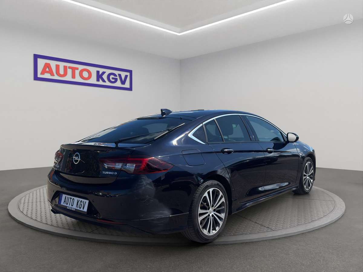 Opel Insignia, 1.6 l., Седан
