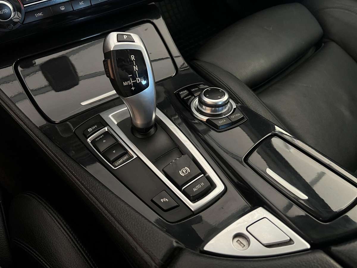 BMW 520, 2.0 l., universalas
