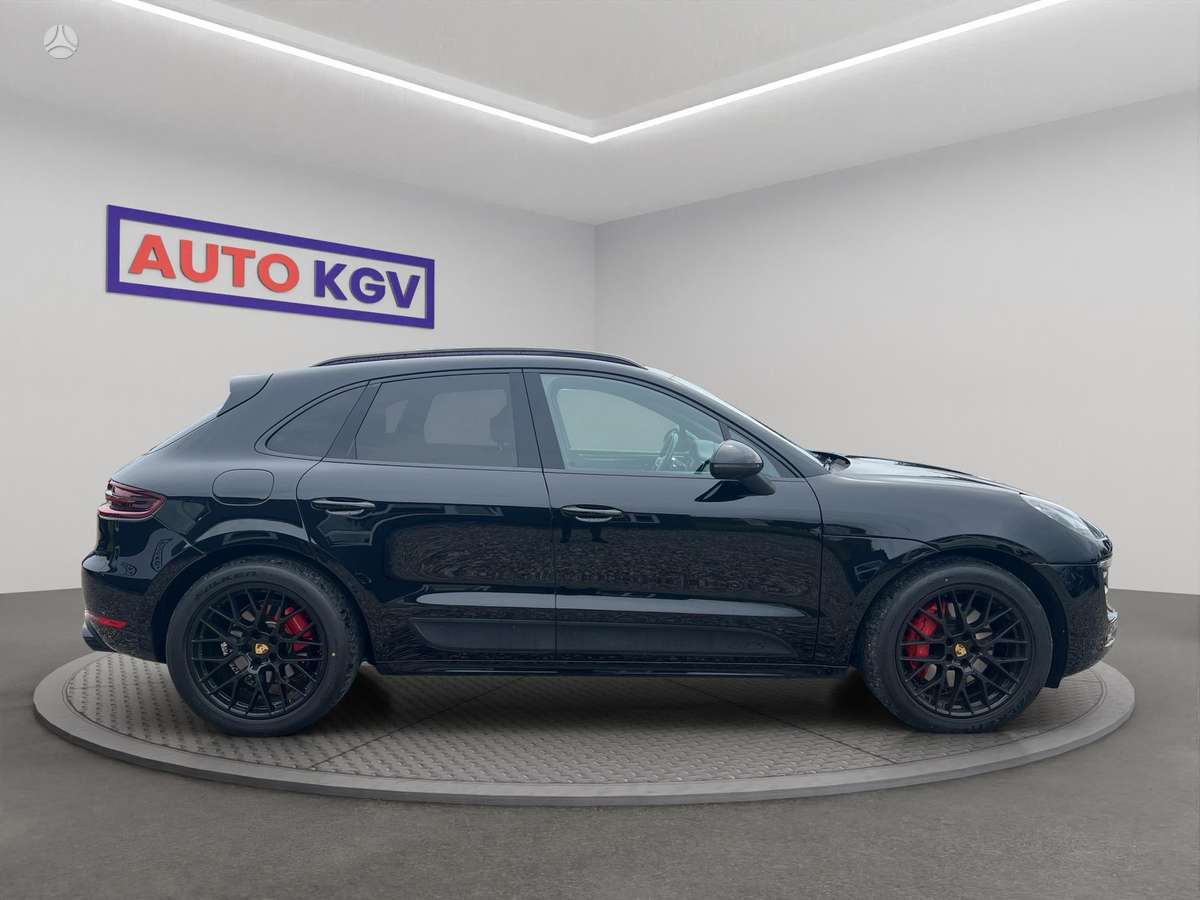 Porsche Macan, 3.0 l., off-road / crossover