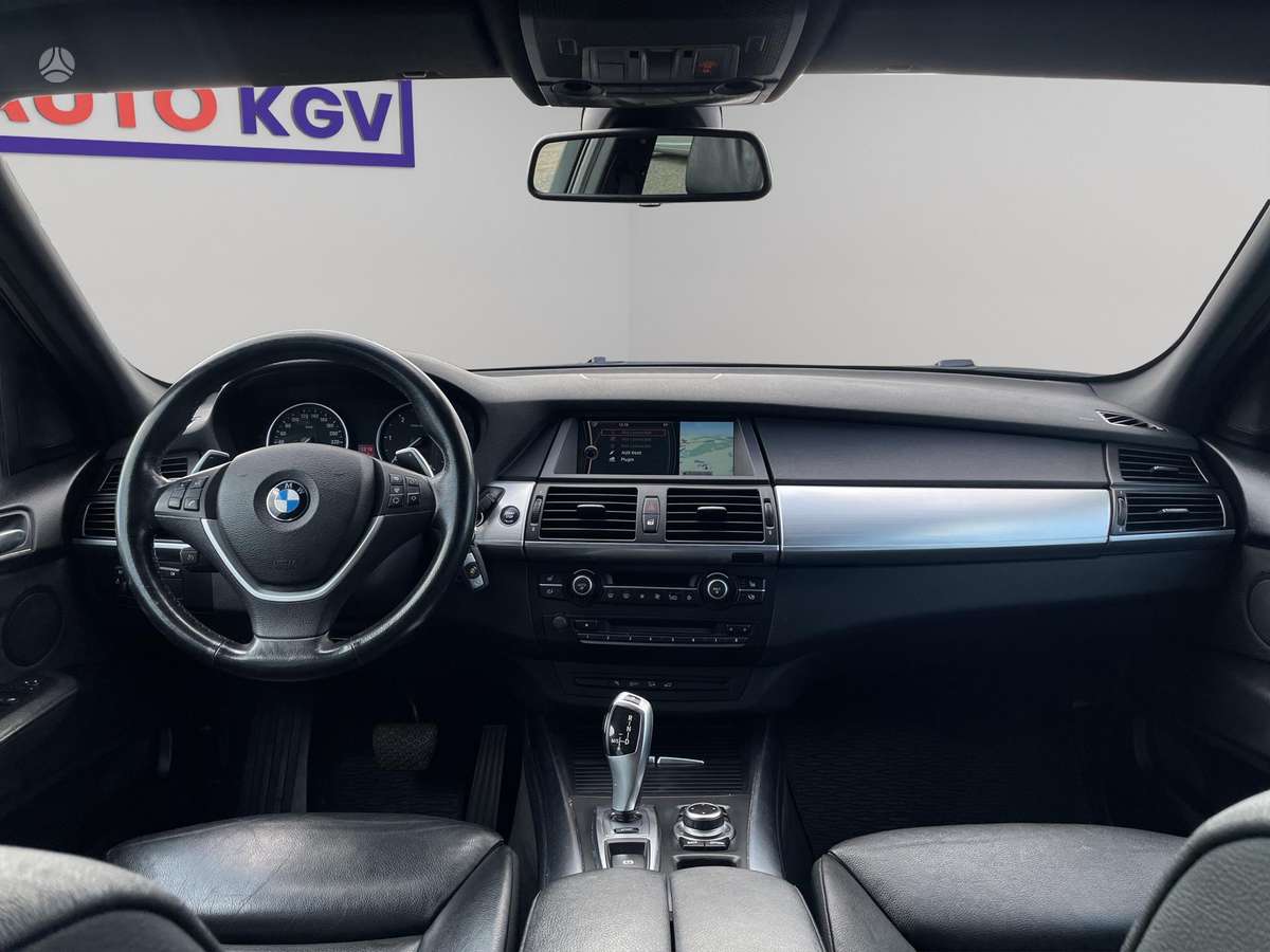 BMW X5, 3.0 l., Внедорожник / Кроссовер