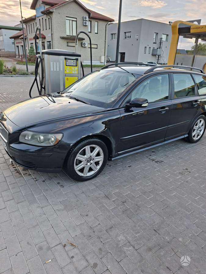 Volvo V50, 2.0 l., wagon