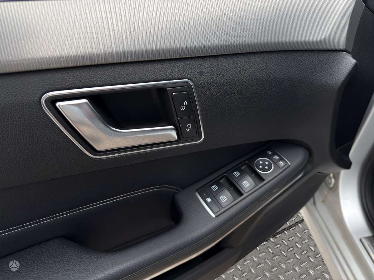 Mercedes-Benz E350, 3.0 l., Универсал