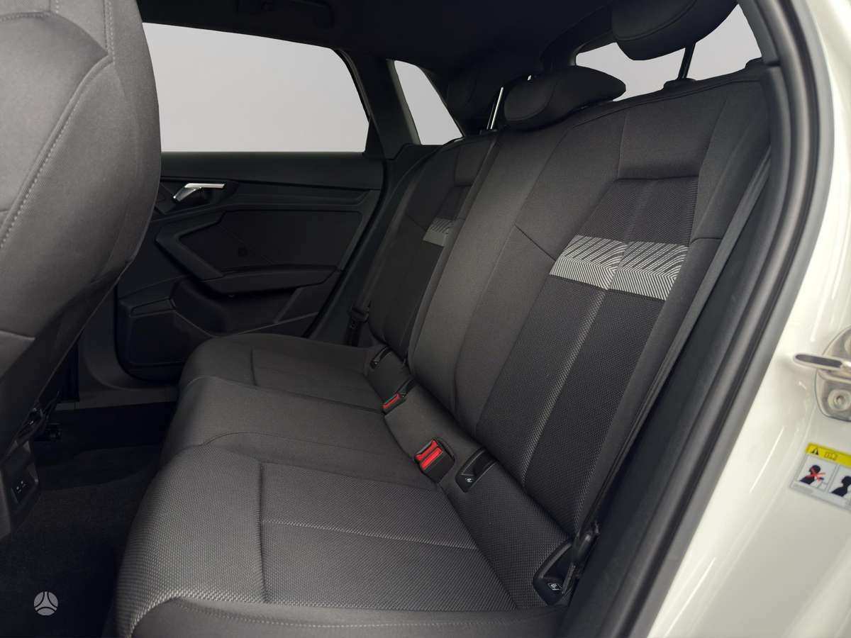 Audi A3, 1.5 l., hatchback