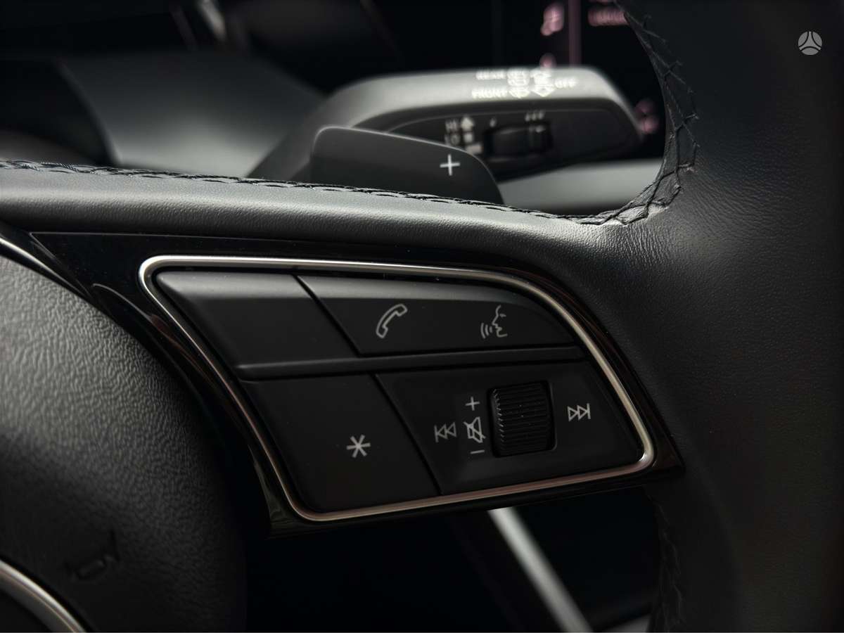Audi A3, 1.5 l., hatchback
