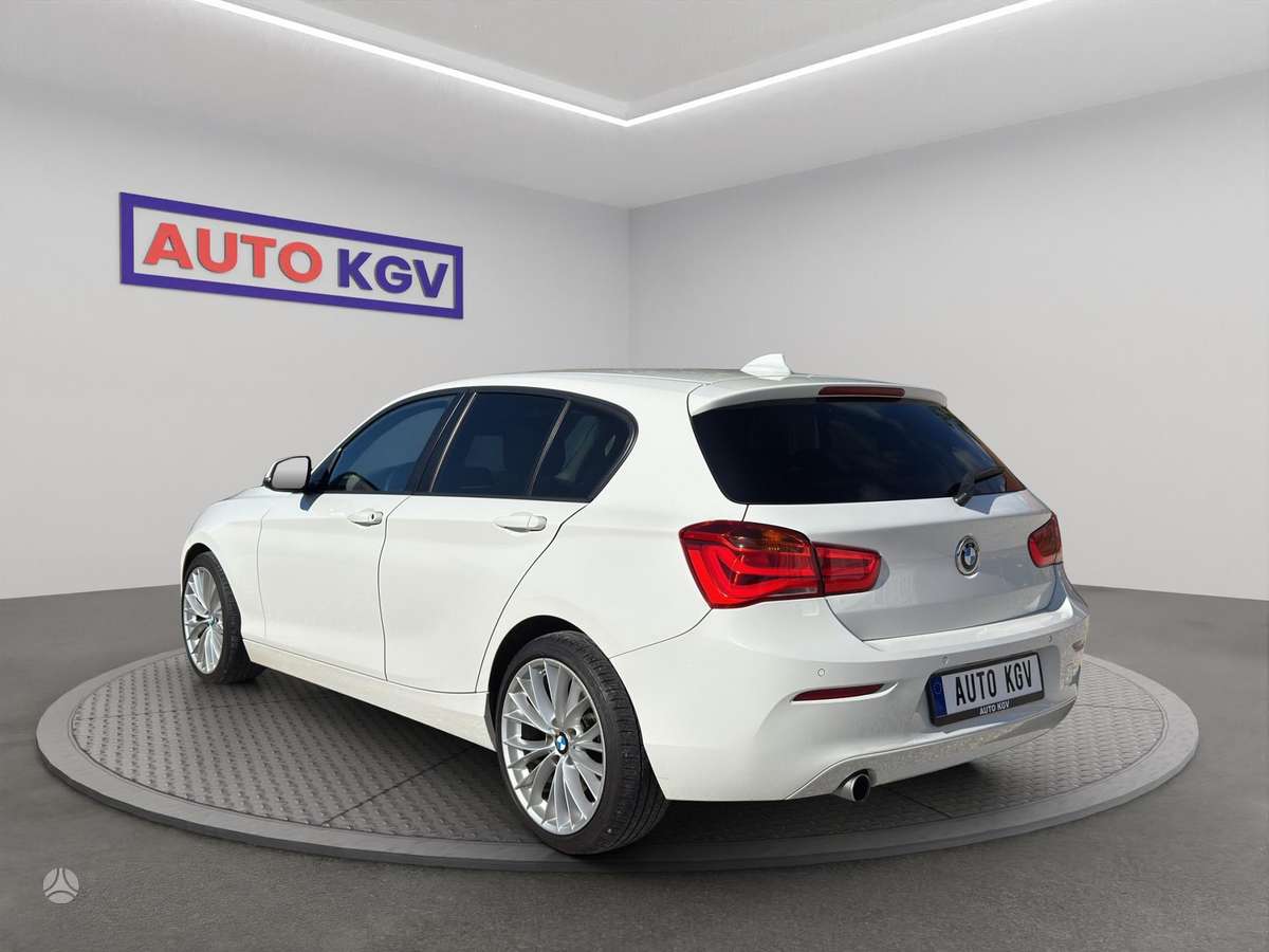 BMW 118, 1.5 l., hatchback