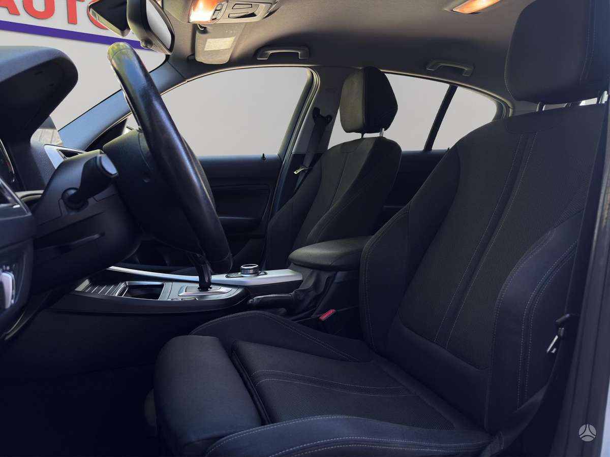 BMW 118, 1.5 l., hatchback