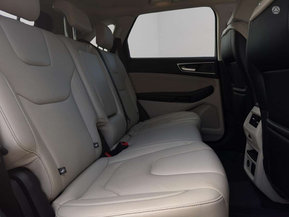 Ford Edge, 2.0 l., off-road / crossover