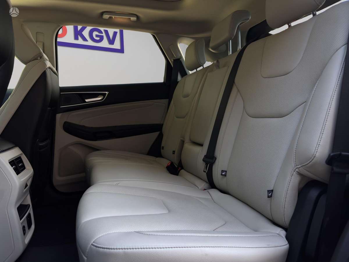 Ford Edge, 2.0 l., off-road / crossover
