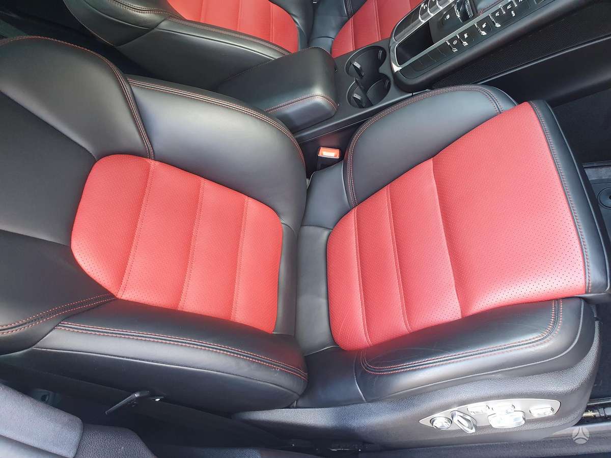 Porsche Macan, 3.0 l., mpv / minivan
