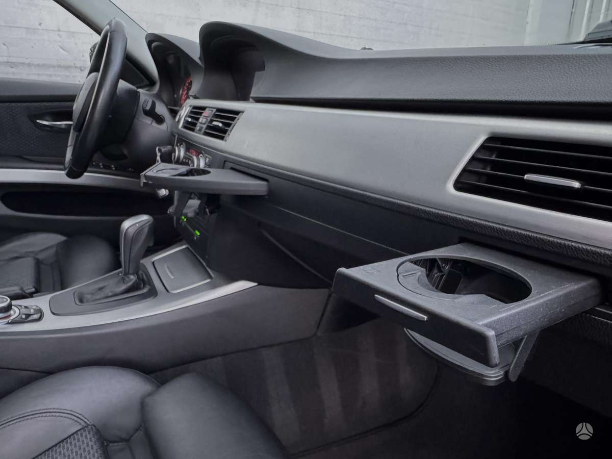 BMW 320, 2.0 l., Универсал