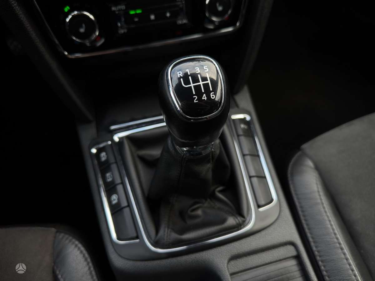 Skoda Superb, 1.6 l., Универсал