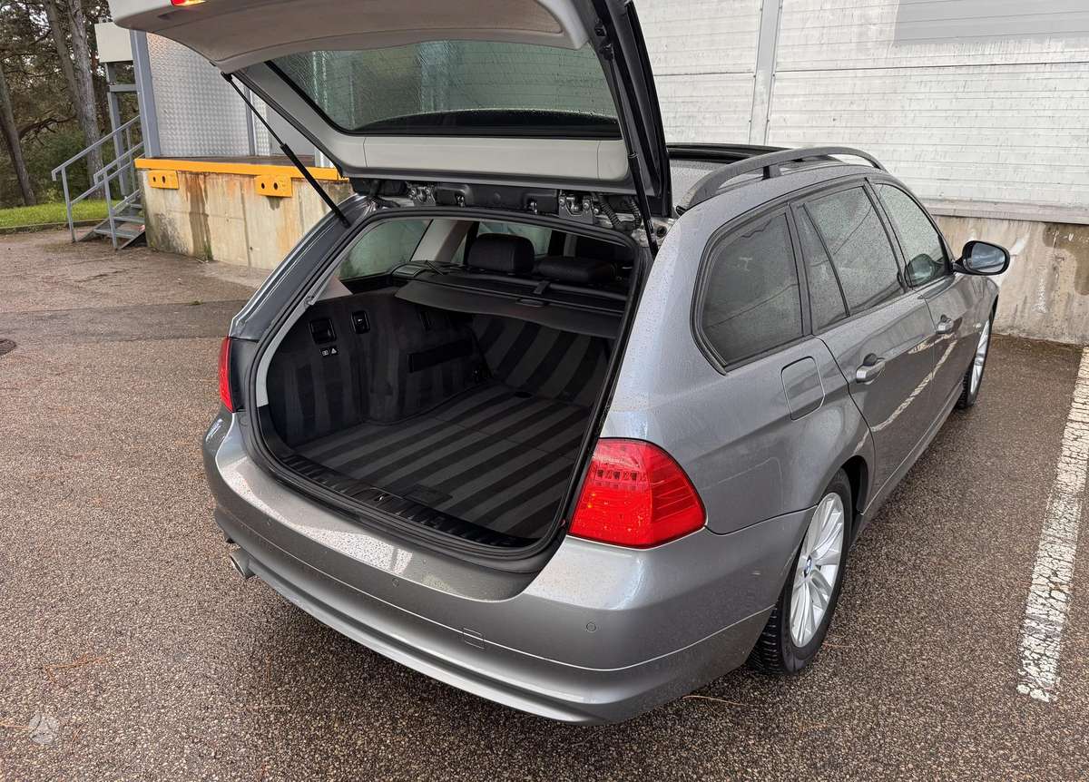 BMW 320, 2.0 l., Универсал
