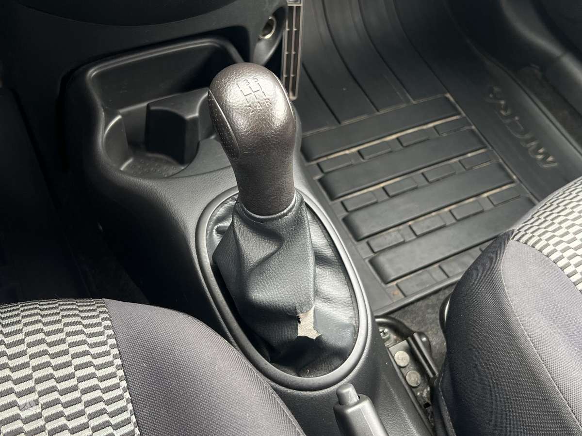 Nissan Micra, 1.2 l., Хэтчбек