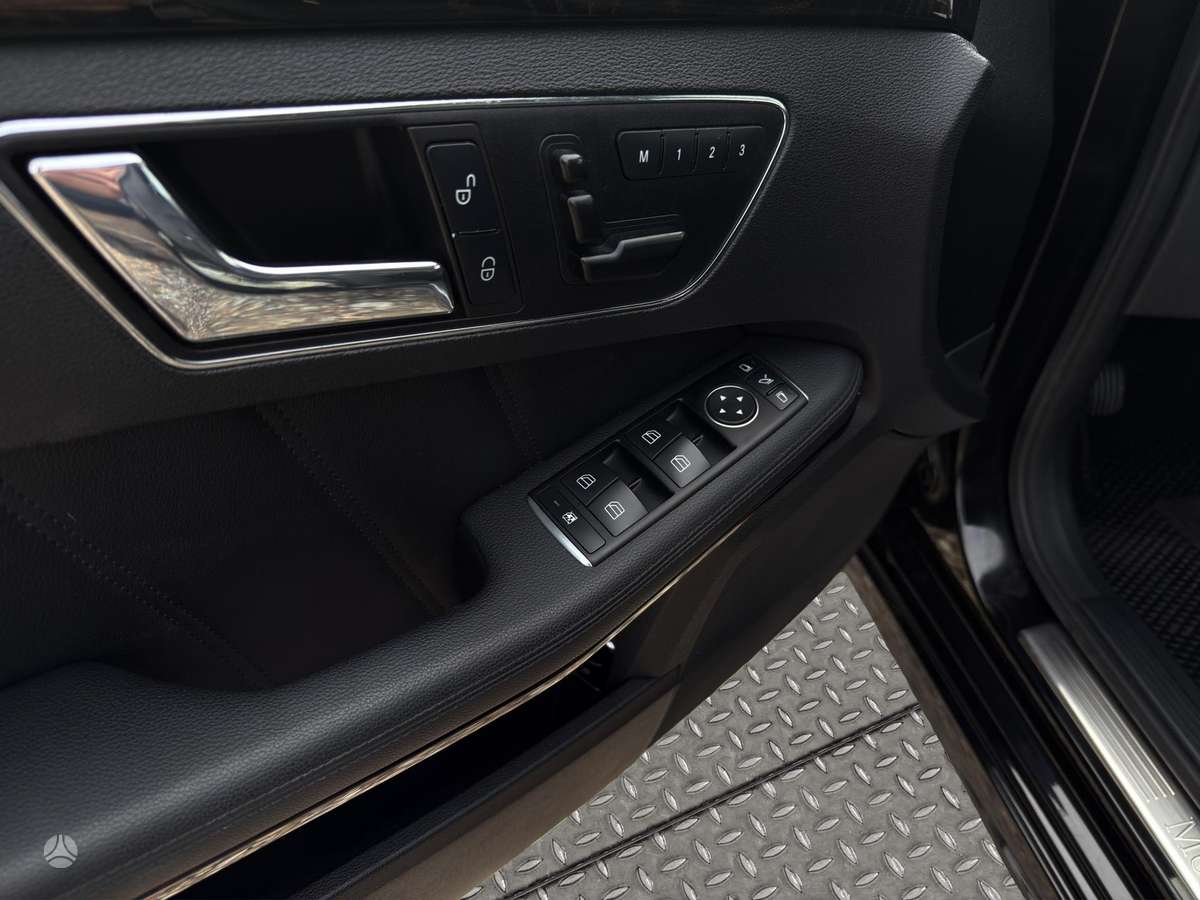 Mercedes-Benz E350, 3.0 l., Универсал