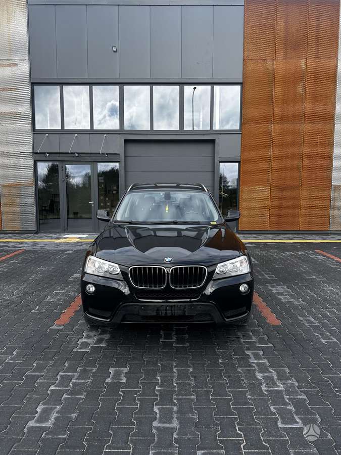 BMW X3, 2.0 l., off-road / crossover