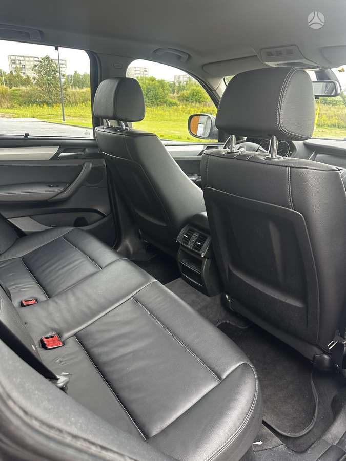 BMW X3, 2.0 l., off-road / crossover